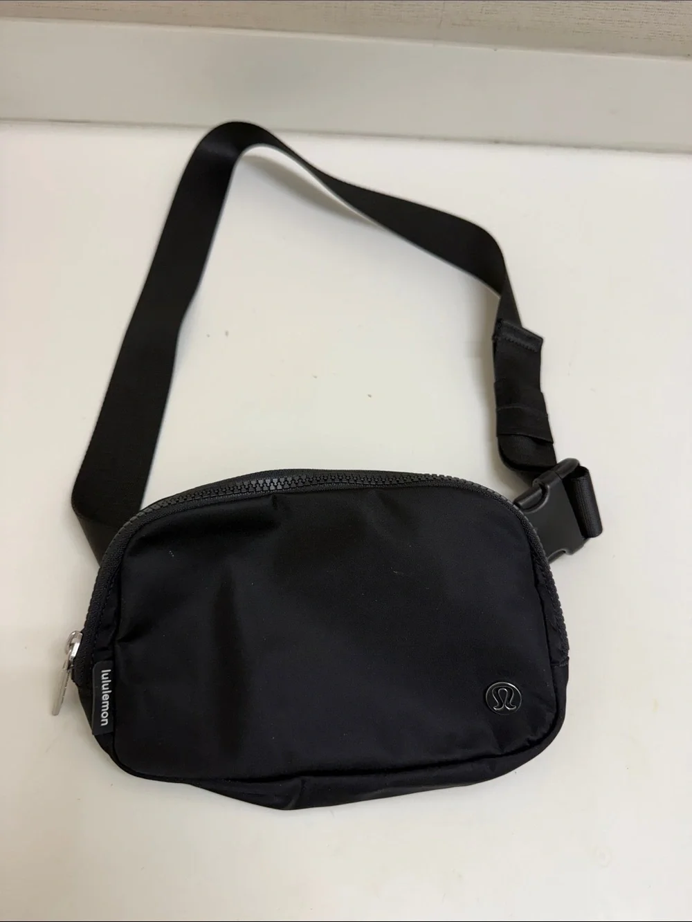 lululemon athletica Black Slim Belt Bag